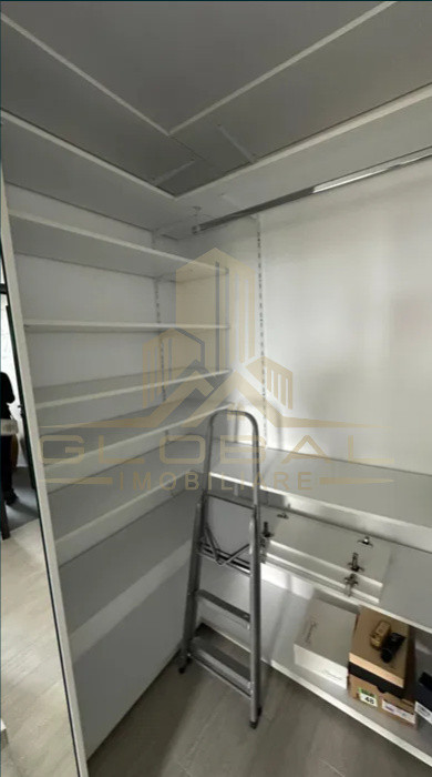 2 camere ,decomandat, 58 mp,  terasa, zona str. Alverna, Andrei Muresanu