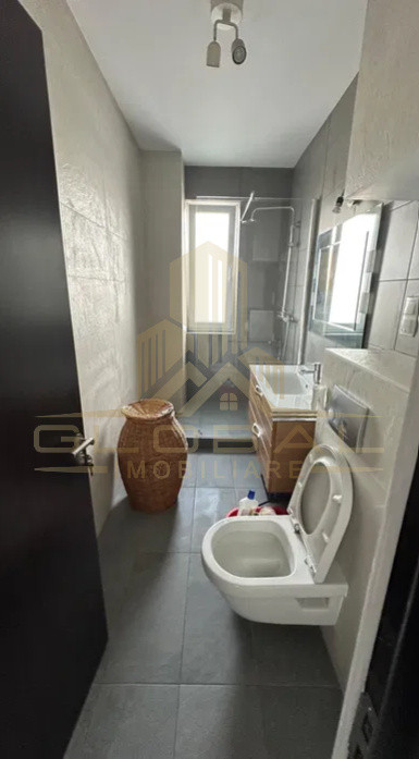 2 camere ,decomandat, 58 mp,  terasa, zona str. Alverna, Andrei Muresanu