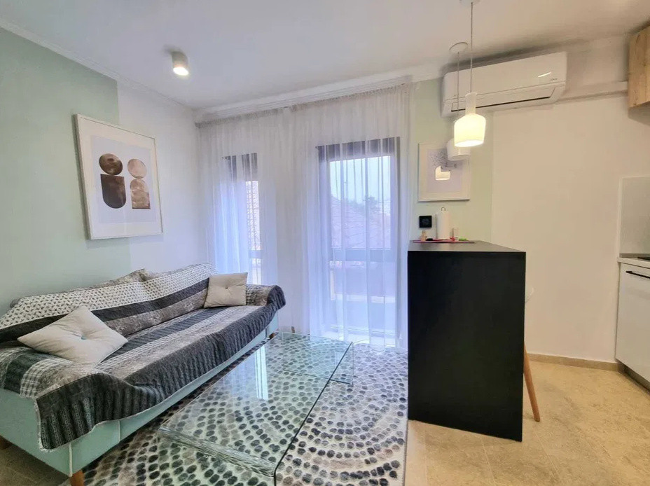 2 camere ,40 mp,  terasa, zona str.Bistritei, Gheorgheni