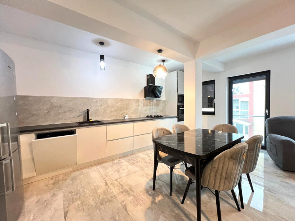 3 camere , 80 mp, LUXTOTUL NOU, zona str.Ariesului, Gheorgheni