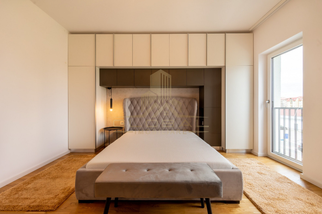 3 camere , LUX, 100 mp. Terasa parcare , zona str.Macesului, Buna-Ziua