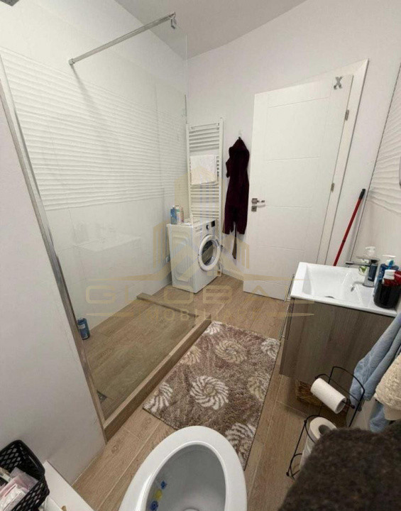 2 camere, 47 mp,  terasa, parcare,  zona str.Frunzisului, Zorilor