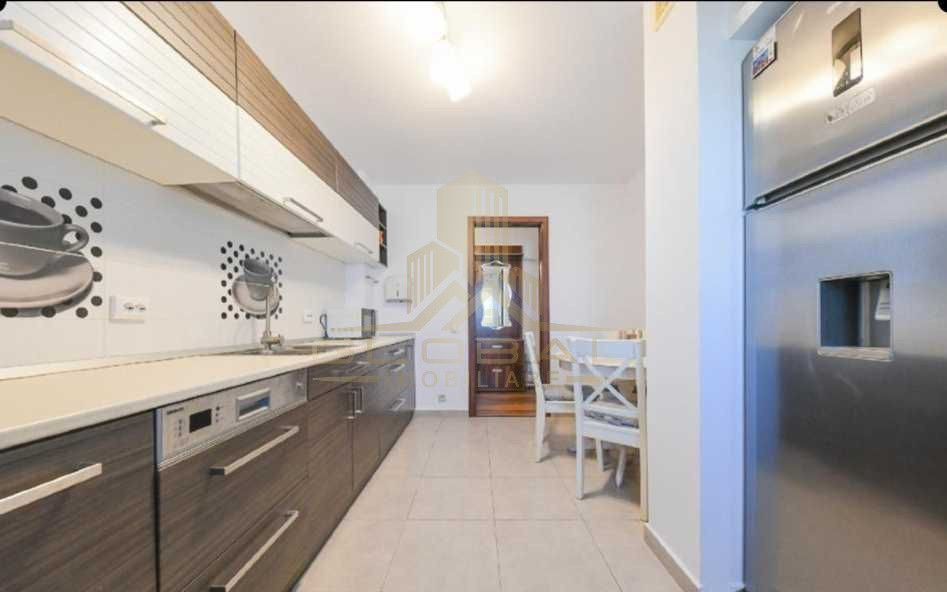 4 camere , 90 mp, terasa, zona str. Nicolae Titulescu, Gheorgheni