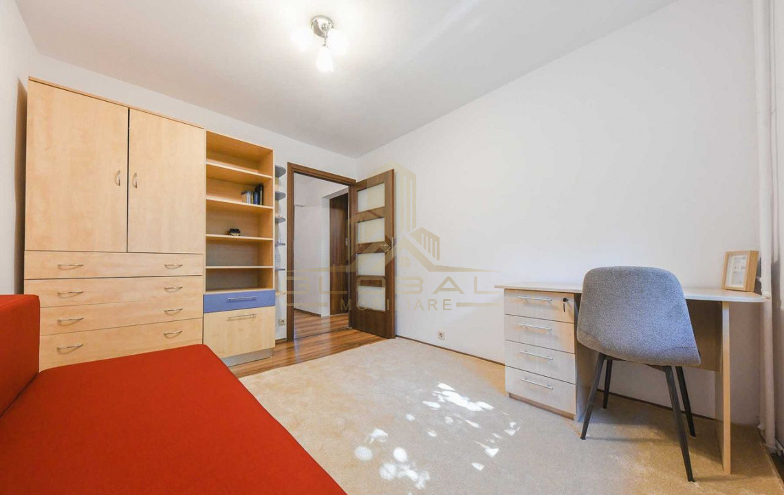 4 camere , 90 mp, terasa, zona str. Nicolae Titulescu, Gheorgheni