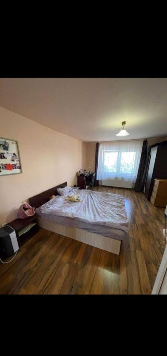 5 camere ,, 160 mp,  terasa, zona str.mehedinti, Manastur