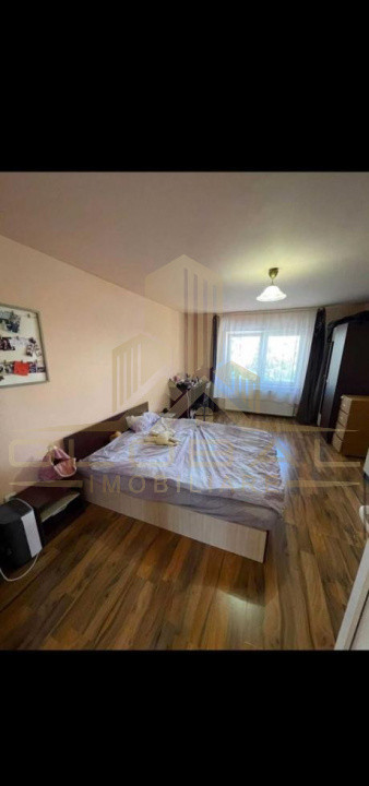 5 camere ,, 160 mp,  terasa, zona str.mehedinti, Manastur