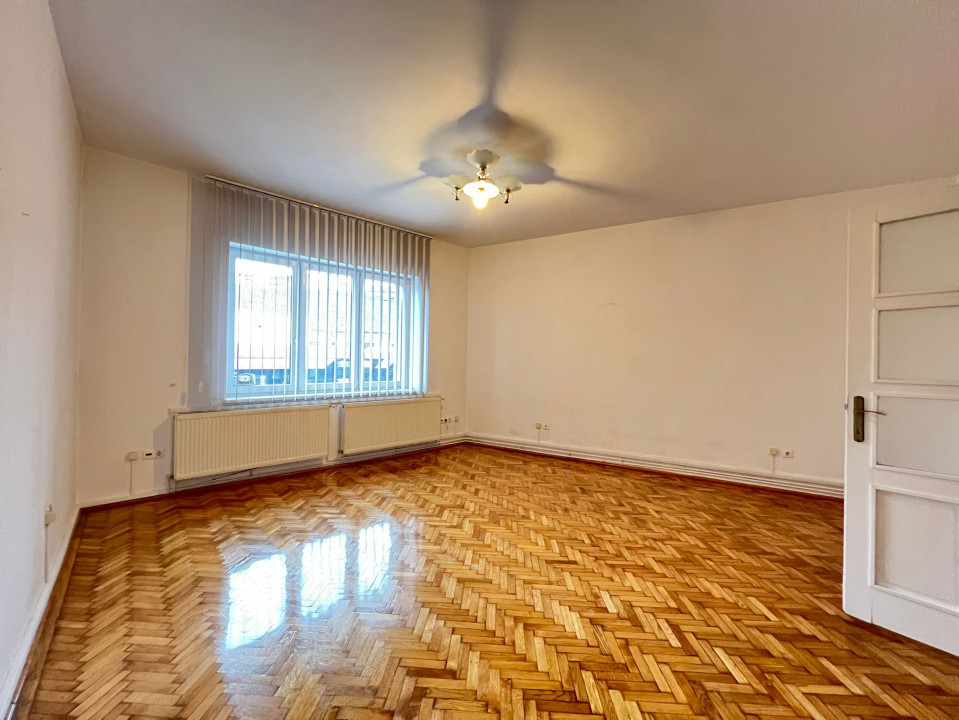 Apartamen 2 camere, 50 mp. IMOBIL NOU, Str.Traian, Centru 