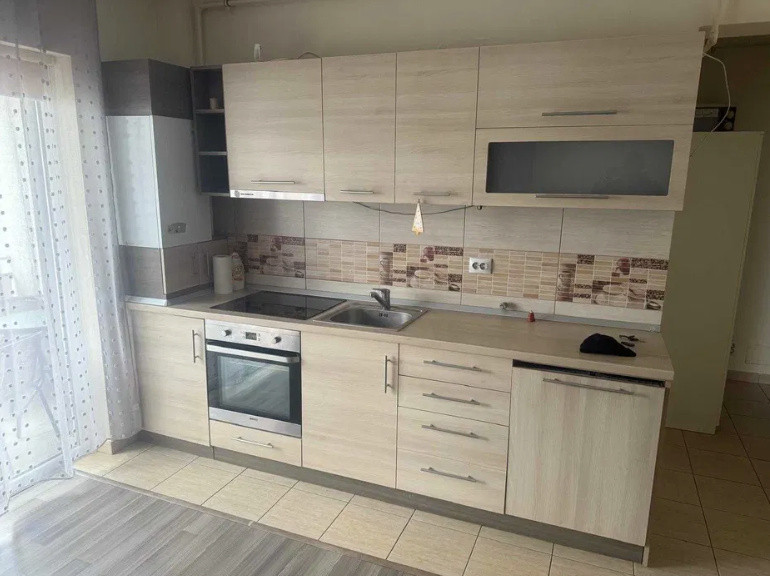 1 camere ,decomandat, 40 mp,  balcon, zona str. Alverna, Gheorgheni