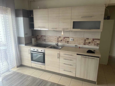 1 camere ,decomandat, 40 mp,  balcon, zona str. Alverna, Gheorgheni