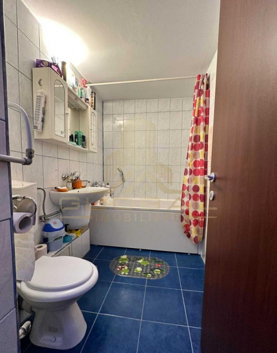 2 camere ,decomandat, 58 mp, balcon, zona str. Bulevardul Dorobanților, Marasti