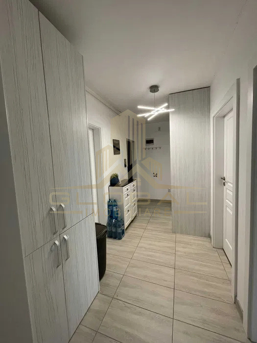 2 camere, 55 mp, Lux, parcare, terasa 35mp. Presecan Andrei Muresanu