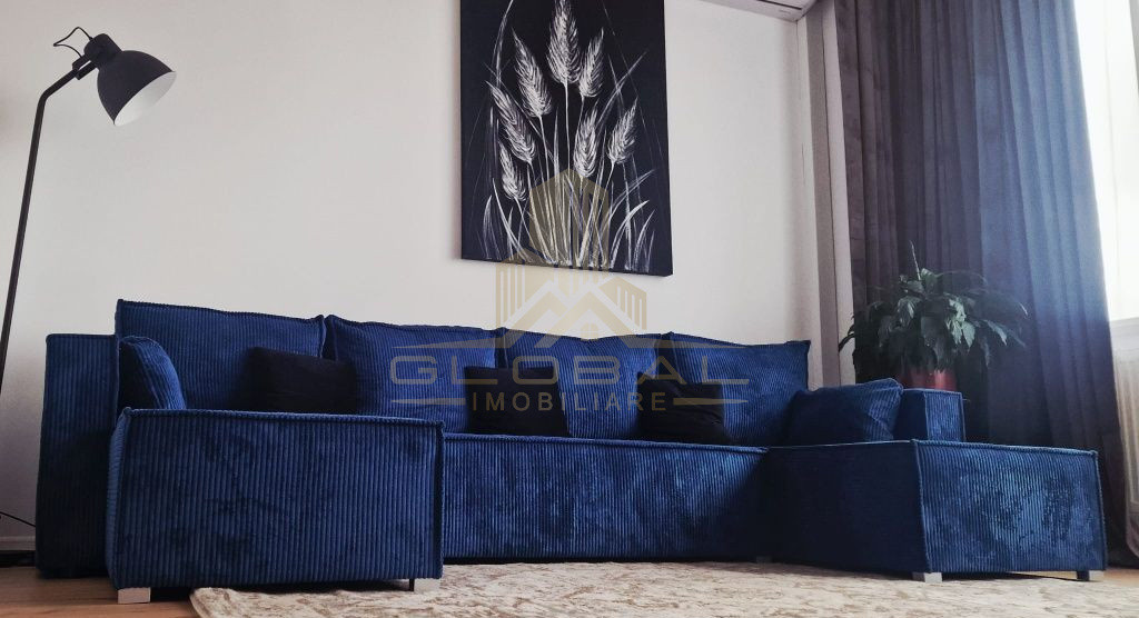 3 camere ,decomandat, 60 mp,  pe 2 nivele, zona Iris