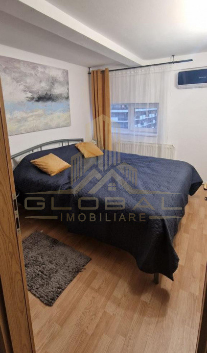 3 camere ,decomandat, 60 mp,  pe 2 nivele, zona Iris