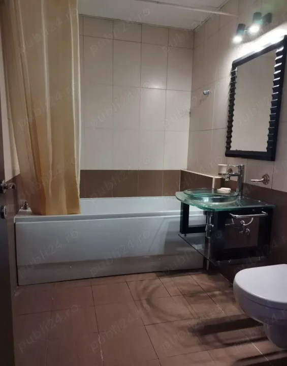 2 camere, 70 mp,  terasa, zona str.Parcul Rozelor, Plopilor