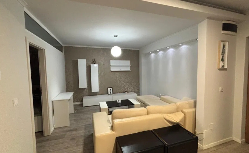 3 camere,  60 mp, parcare, zona Park Lake, Intre Lacuri