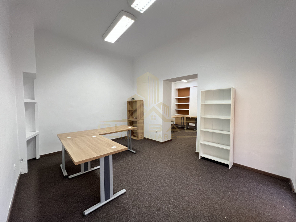 2 camere, Finisat, Curte str.Iuliu Maniu, Centru