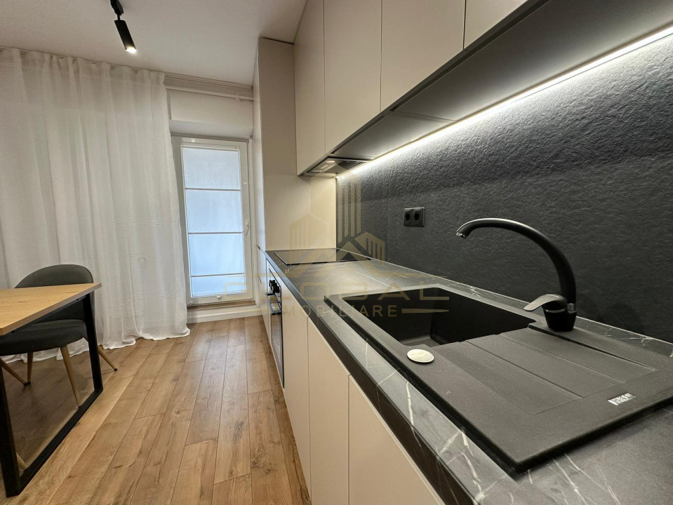 3 camere ,Lux, 63 mp, 12mp  terasa, zona str.Dorobantilor, Marasti