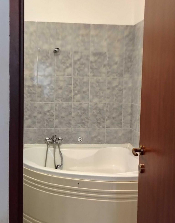 3 camere , 80 mp,  Bloc Nou, 2 balcoane, Dorobanților, Marasti