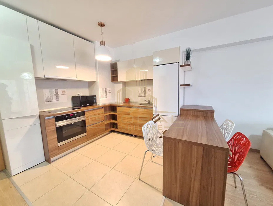 2 camere, 44 mp,  terasa, parcare, zona Viva City, Intre Lacuri