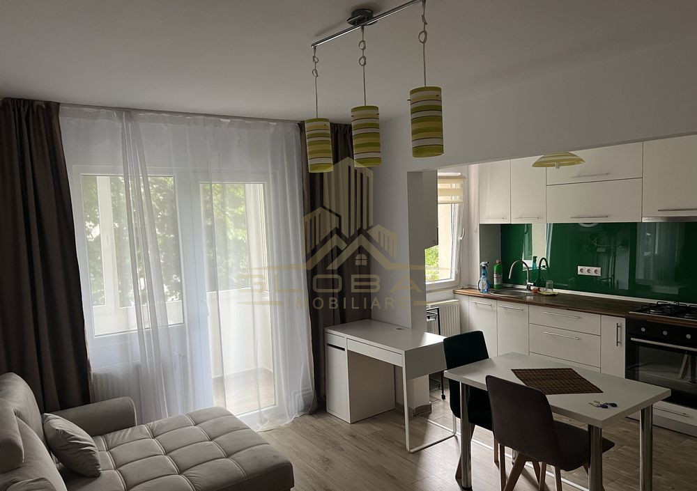 3 camere, 57 mp, balcon, zona str.Primaverii, Manastur