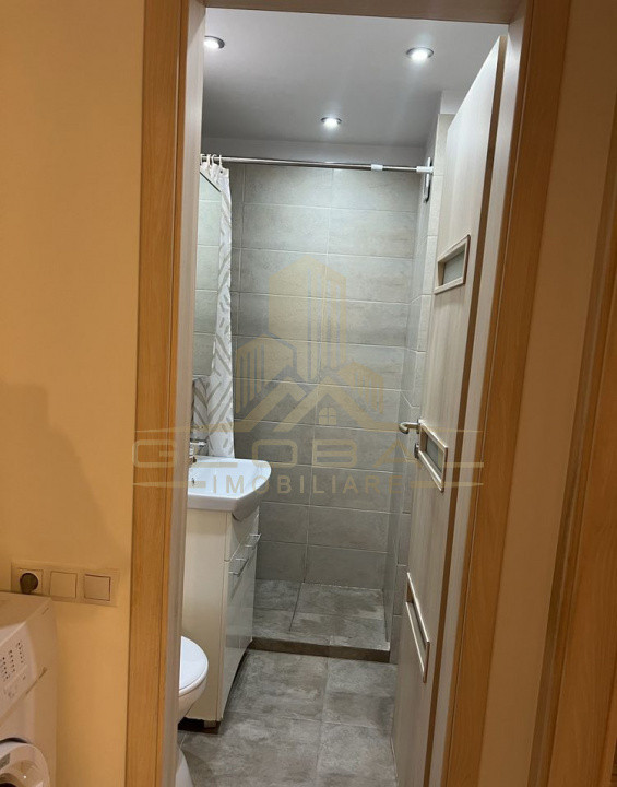 3 camere, 57 mp, balcon, zona str.Primaverii, Manastur