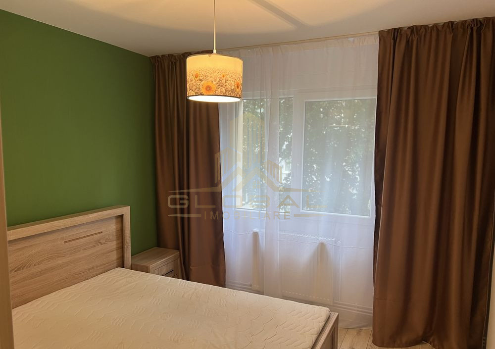 3 camere, 57 mp, balcon, zona str.Primaverii, Manastur