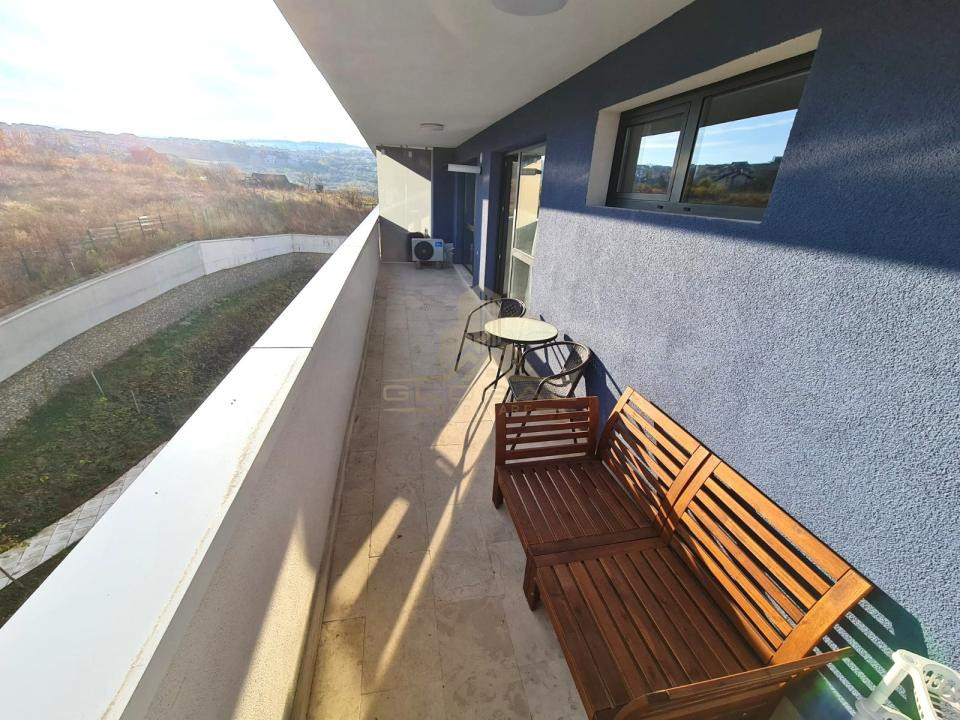 2 camere, Lux, Panorama, Parcare, 48 mp,  terasa, Wings-Frunzisului