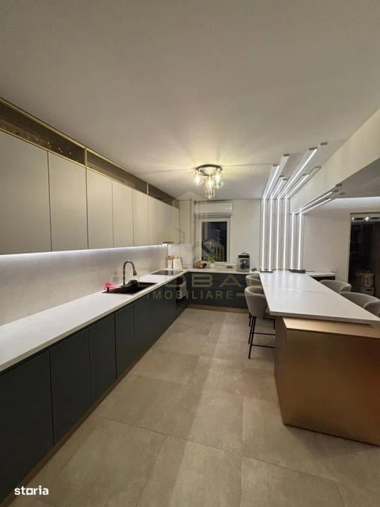 Penthouse Lux, Totul Nou, 4 camere ,101 mp, terasa 105 mp, Buna-Ziua