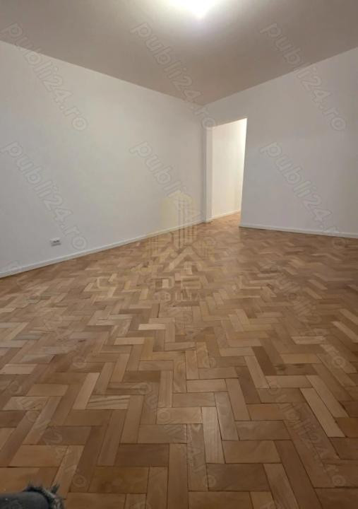 3 camere ,decomandat, 67 mp, balcon, zona Piata Hermes, Gheorgheni