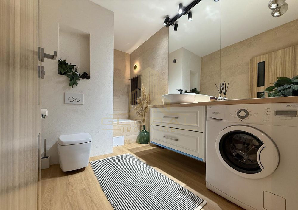 3 camere, lux, 79 mp,  terasa, zona str.Observatorului, Zorilor