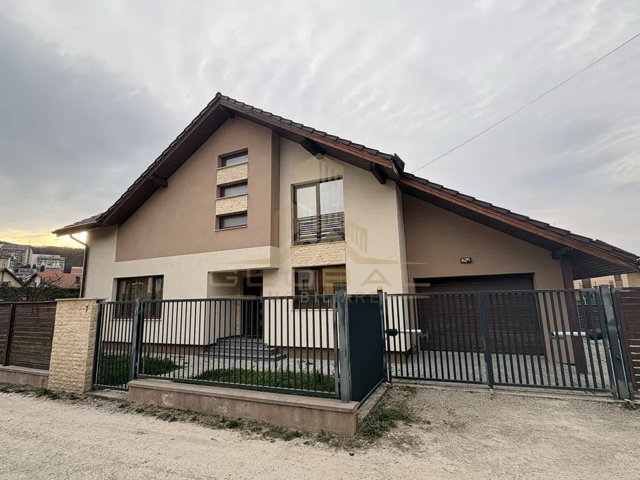 Casa individuala, curte, parcari , 5 camere Câmpului, Manastur