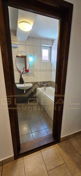 2 camere , decomandat , 73 mp, 1 parcare , terasa ,Buna-Ziua , zona Grand Hotel