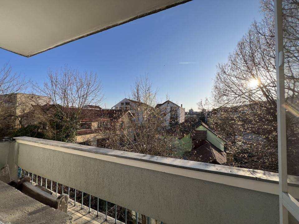 3 camere , 64 mp, Renovat Nou, terasa, zona str. Buzau- Grigorescu