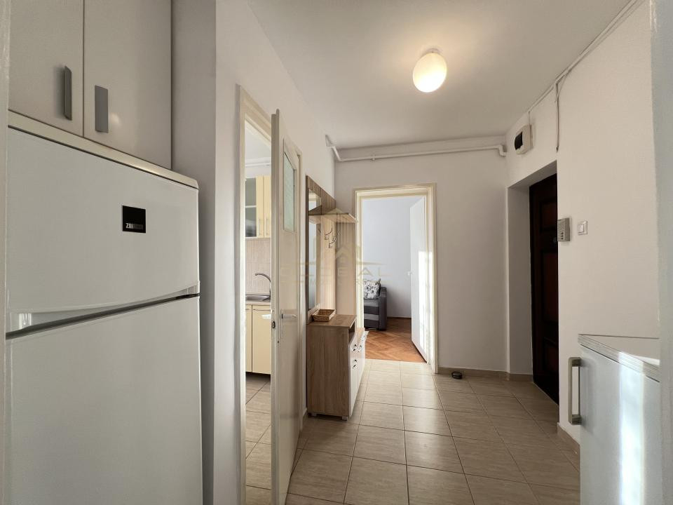 3 camere , 64 mp, Renovat Nou, terasa, zona str. Buzau- Grigorescu