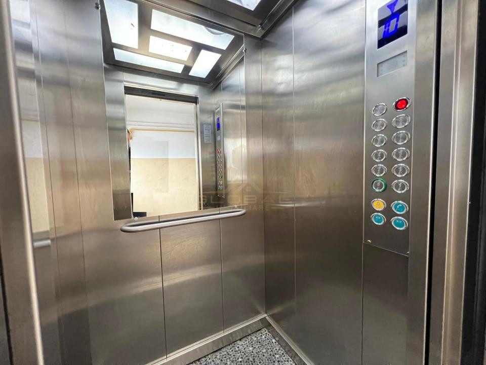 4 camere ,decomandat, 80 mp, balcon, lift Nou, str.Alle Padin Manastur