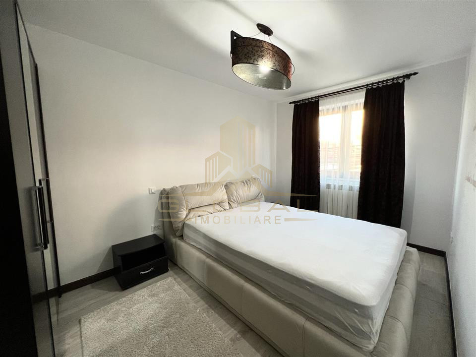 3 camere 2 NiveleTotul Nou Parcarezona Centrala str Gheorghe MarimescuUMF