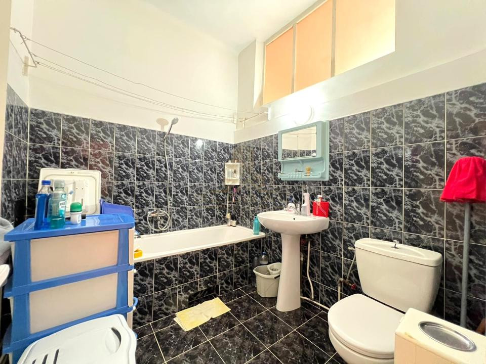 Apartament spațios cu 4 camere, 97 mp, Etaj 1, Lift, Strada Horea – Cluj-Napoca