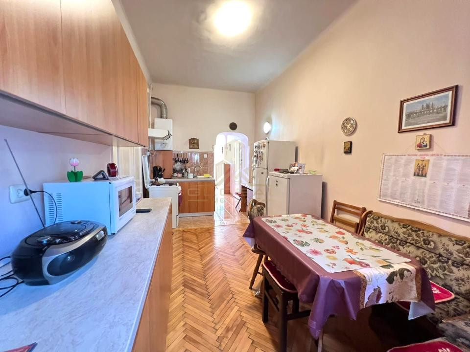 Apartament spațios cu 4 camere, 97 mp, Etaj 1, Lift, Strada Horea – Cluj-Napoca
