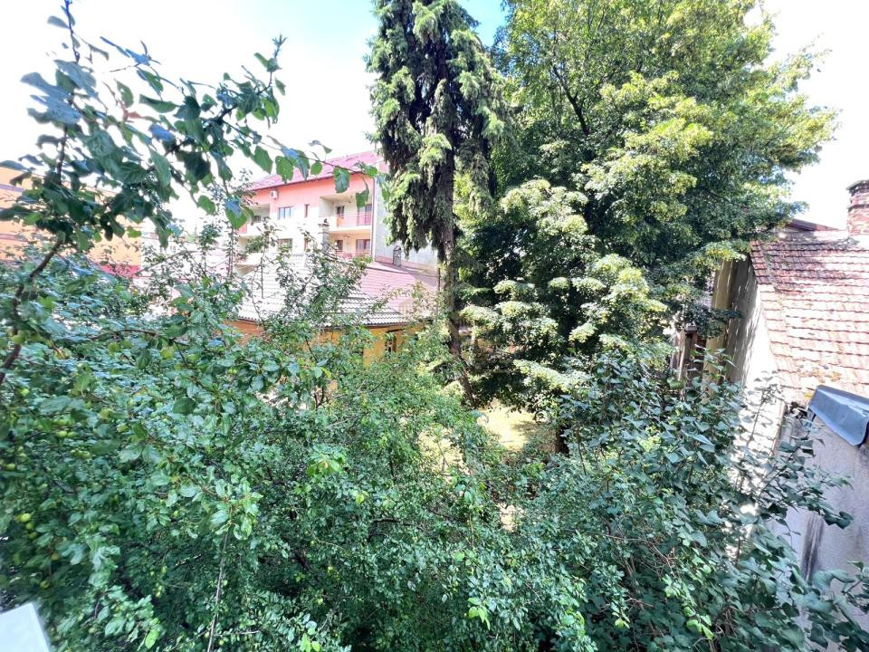 Apartament spațios cu 4 camere, 97 mp, Etaj 1, Lift, Strada Horea – Cluj-Napoca