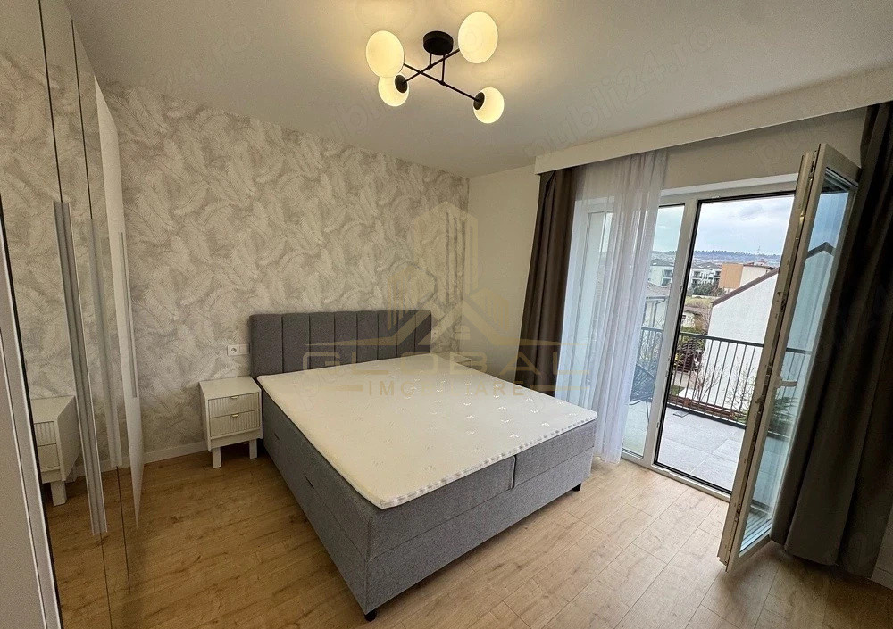 3 camere ,60 mp, Lux, parcare  terasa, zona str.Alecu Ruso, Europa