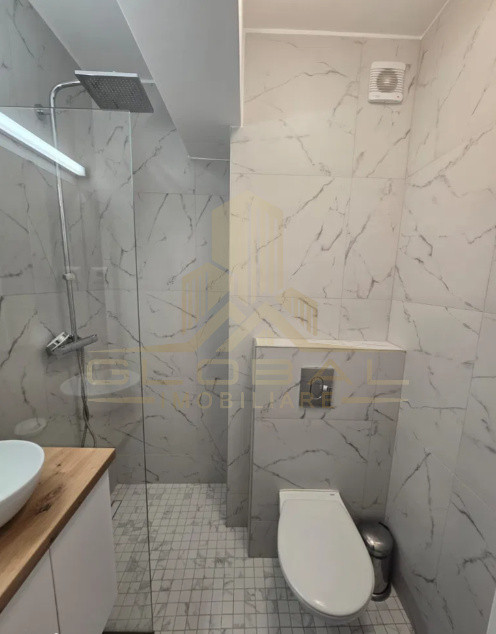 3 camere, 79 mp, parcare, 3 balcoane, zona str.Frunzisului, Zorilor