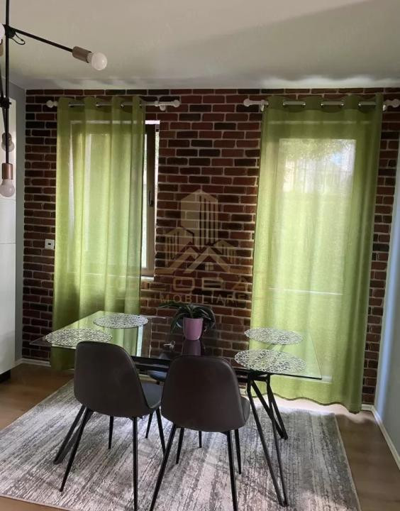 3 camere , 80 mp, parcare  terasa, zona str.Aleea Slanic, Gheorgheni