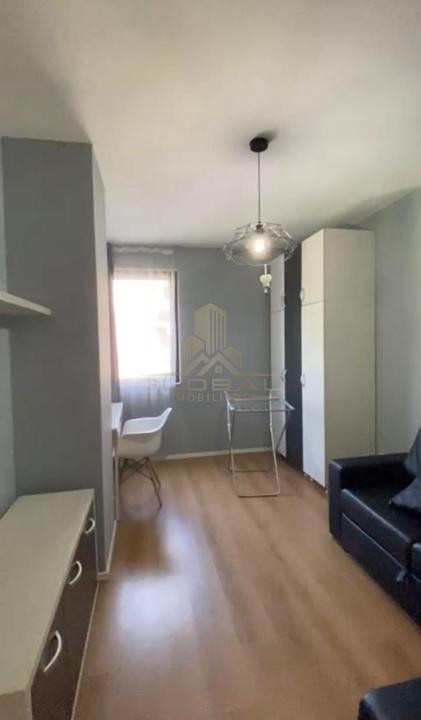 3 camere , 80 mp, parcare  terasa, zona str.Aleea Slanic, Gheorgheni