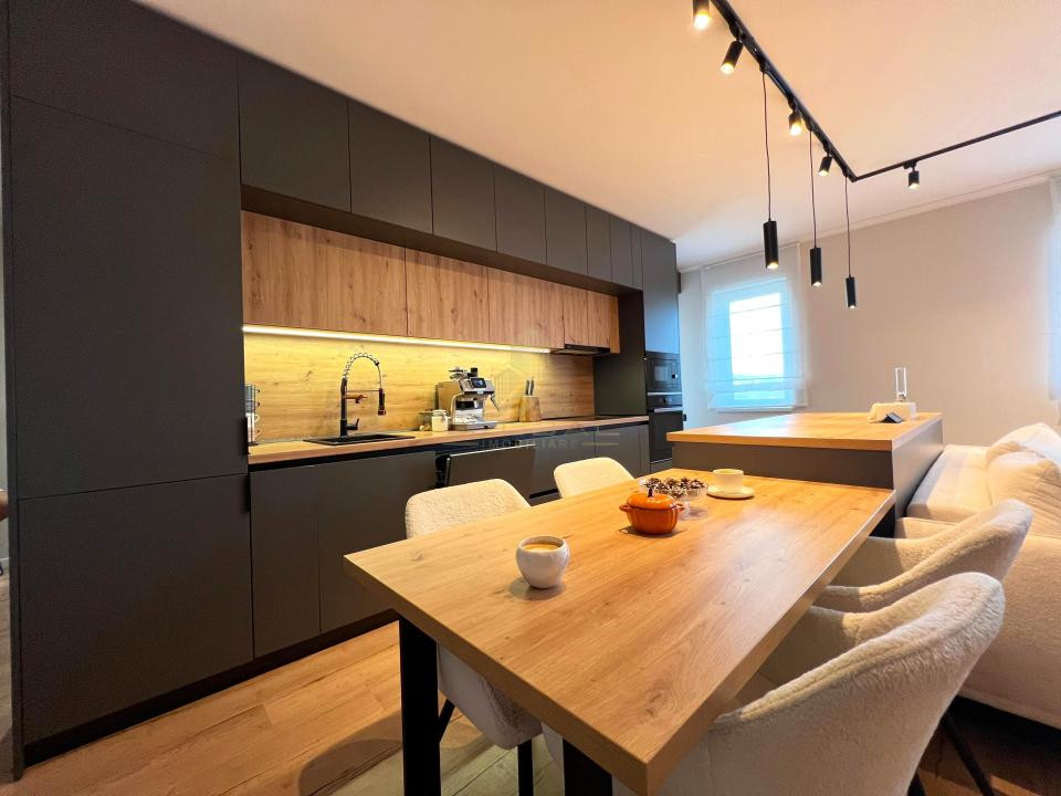 2 camere , LUX, Totul Nou, 58.5 mp, parcare, str.Somesului Floresti