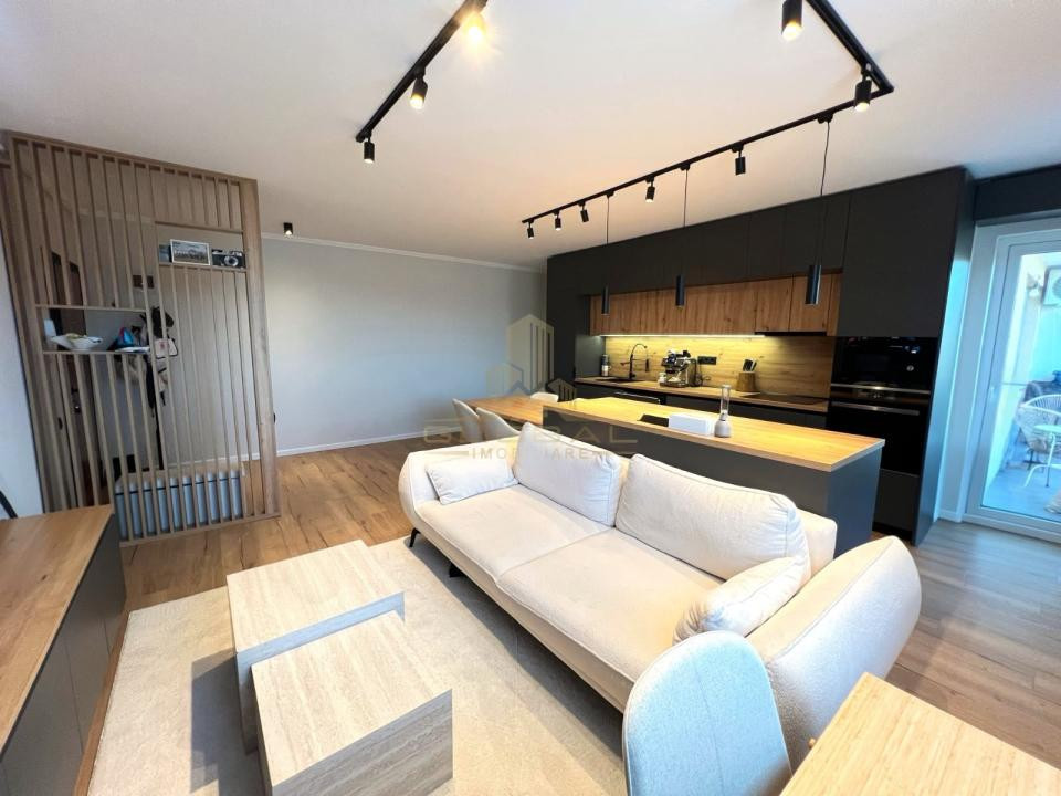 2 camere , LUX, Totul Nou, 58.5 mp, parcare, str.Somesului Floresti