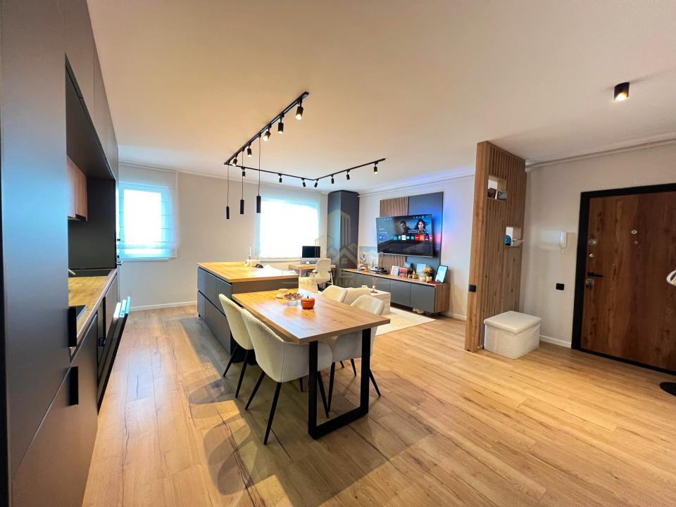 2 camere , LUX, Totul Nou, 58.5 mp, parcare, str.Somesului Floresti