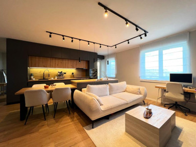 2 camere , LUX, Totul Nou, 58.5 mp, parcare, str.Somesului Floresti